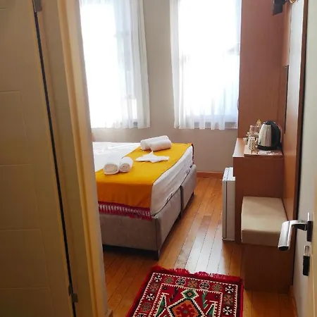 Lebon Hotel Sultanahmet Отель 3*