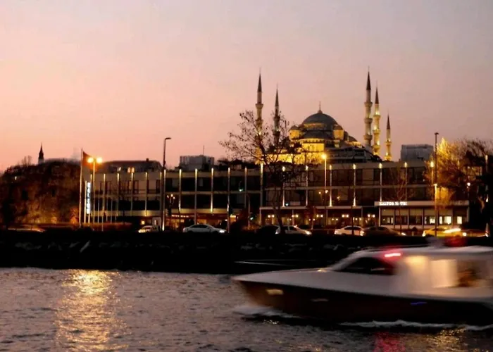 Hotell Lebon Hotel-Sultanahmet 3*