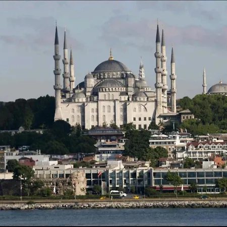 Otel Lebon Hotel-special Class 3*