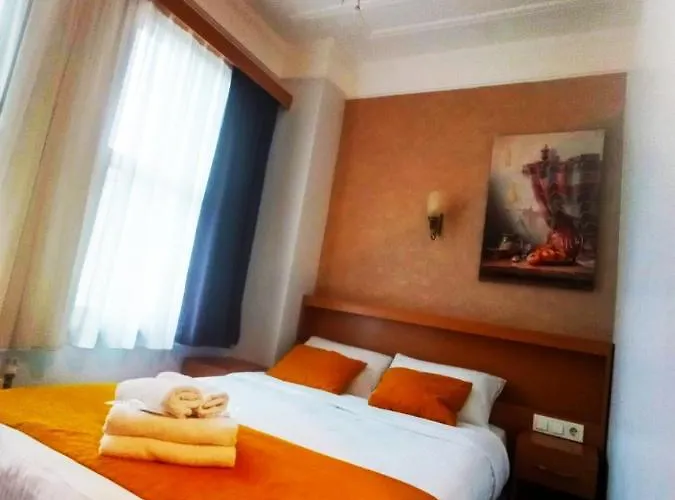 Otel Lebon Hotel-Sultanahmet 3*